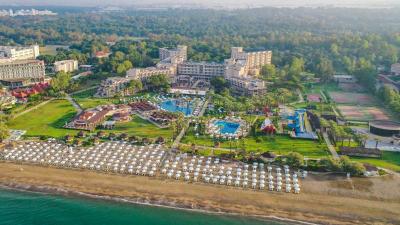 Crystal Tat Beach Golf Resort & Spa