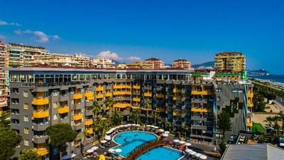 Senza Grand Santana Hotel