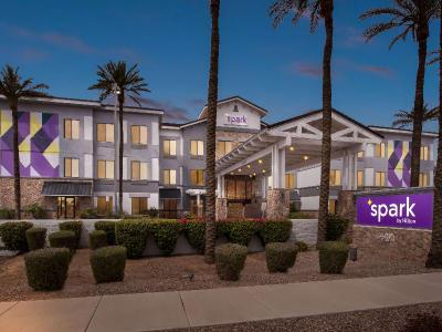 Spark by Hilton Phoenix East Mesa