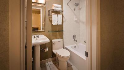 Best Western University Lodge