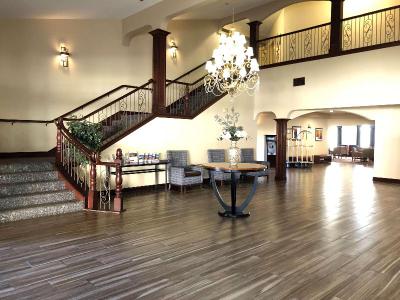 Best Western Plus Heritage Inn