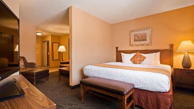 Best Western Plus Country Inn & Suites
