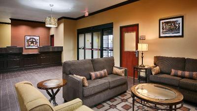 Red Roof Inn & Suites Sulphur Springs