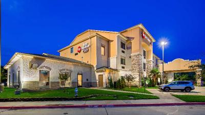 Best Western Plus Burleson Inn & Suites