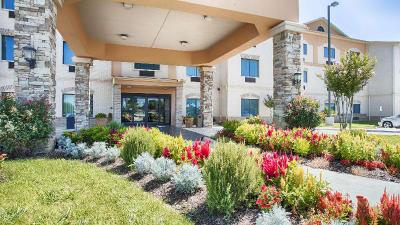 Best Western Plus Burleson Inn & Suites