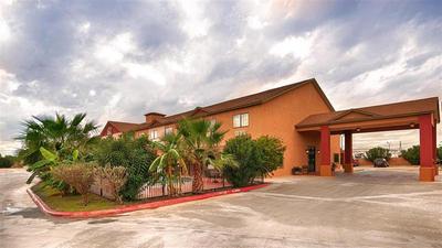 Whitten Inn Cotulla RV Par