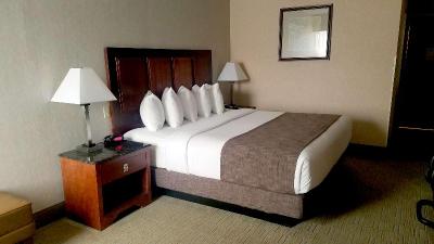 Best Western Staunton Inn