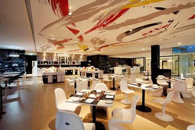 Centara Watergate Pavilion Hotel Bangkok