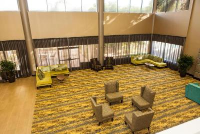 Ontario Gateway Hotel