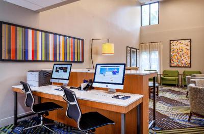 Holiday Inn Express Brandon Tampa