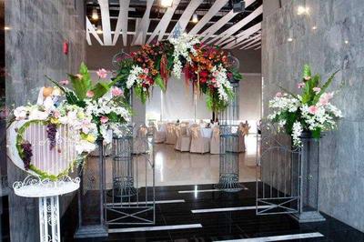 Grand Howard Hotel