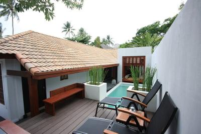 Pao Jin Poon Beach Front Villa