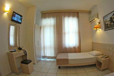 Kleopatra Carina Hotel