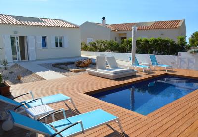 Villas & Bungalows Del Lago