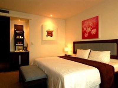 Sunee Grand Hotel and Convention Center