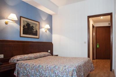 Unzaga Plaza Hotel