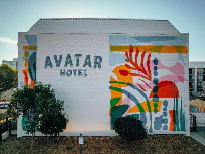 Avatar Hotel Santa Clara Tapestry Collection
