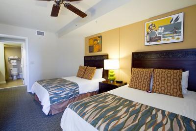 Club Wyndham at Waikiki Beach Walk