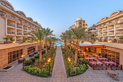 Kirman Belazur Resort & Spa