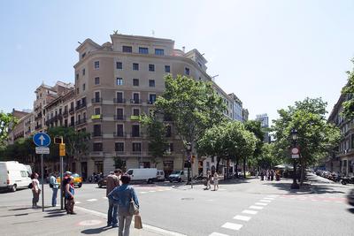 Aspasios 42 Rambla Catalunya Suites