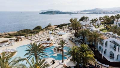 Destino Five Ibiza 5* Grand Luxe Resort
