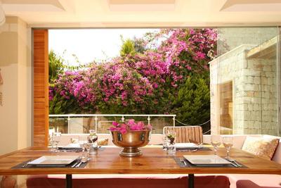 Saylam Suites