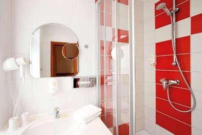 Vienna House Easy by Wyndham Rostock