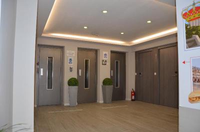 Boutique Urban Madrid Serrano