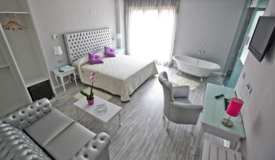 Alix Boutique Hotel