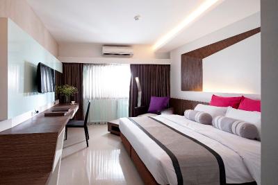 Nine Forty One Hotel (941 Hotel)