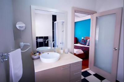 Pera City Suites