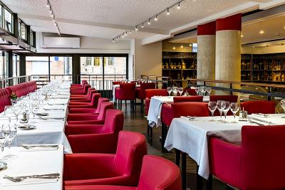 Le Pere Leon Hotel