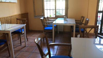 Moscatel Hostal