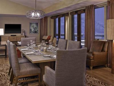 Viewline Resort Snowmass, Autograph Collection