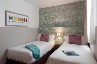 MH Apartments S. Familia