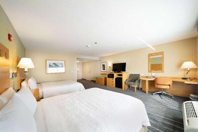 Hampton Inn & Suites Madera