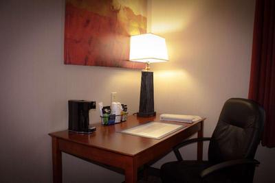 Best Western Plus Arrowhead Hotel