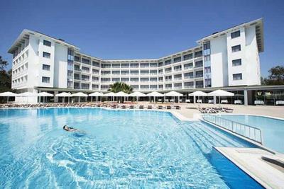 Le Monde Beach Resort & Spa