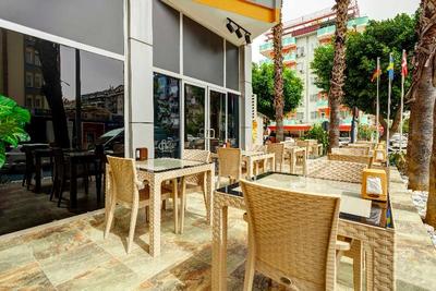 Kleopatra Arsi Hotel