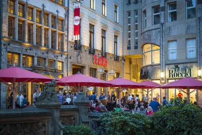 Eden Früh am Dom