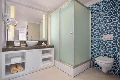 Paloma Marina Suites