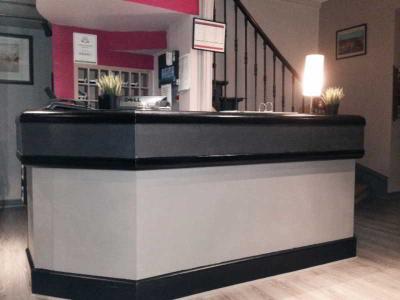 Ambassadeurs Hotel