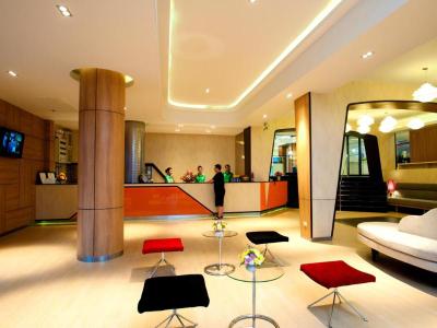 Flipper Lodge Hotel