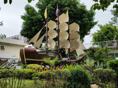 Nautical Inn
