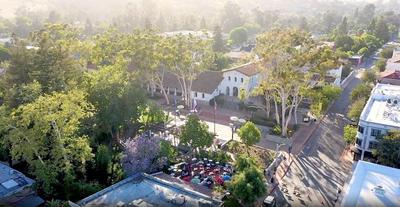 Apple Farm Hotel