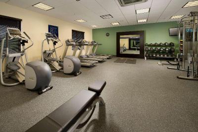 Hampton Inn and Suites Buffalo-Airport