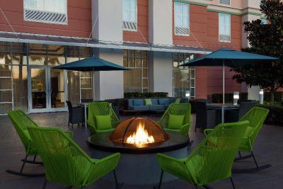 Hampton Inn & Suites Orlando Airport at Gateway