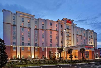 Hampton Inn & Suites Orlando Airport at Gateway