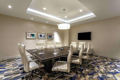 Homewood Suites by Hilton New York/Midtown Manhatt