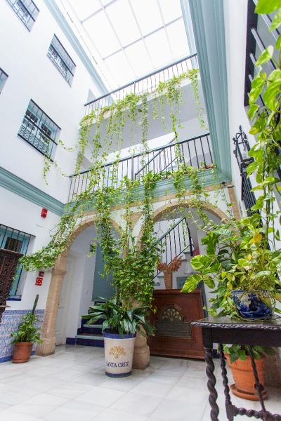 Apartamentos Suites Santa Cruz
